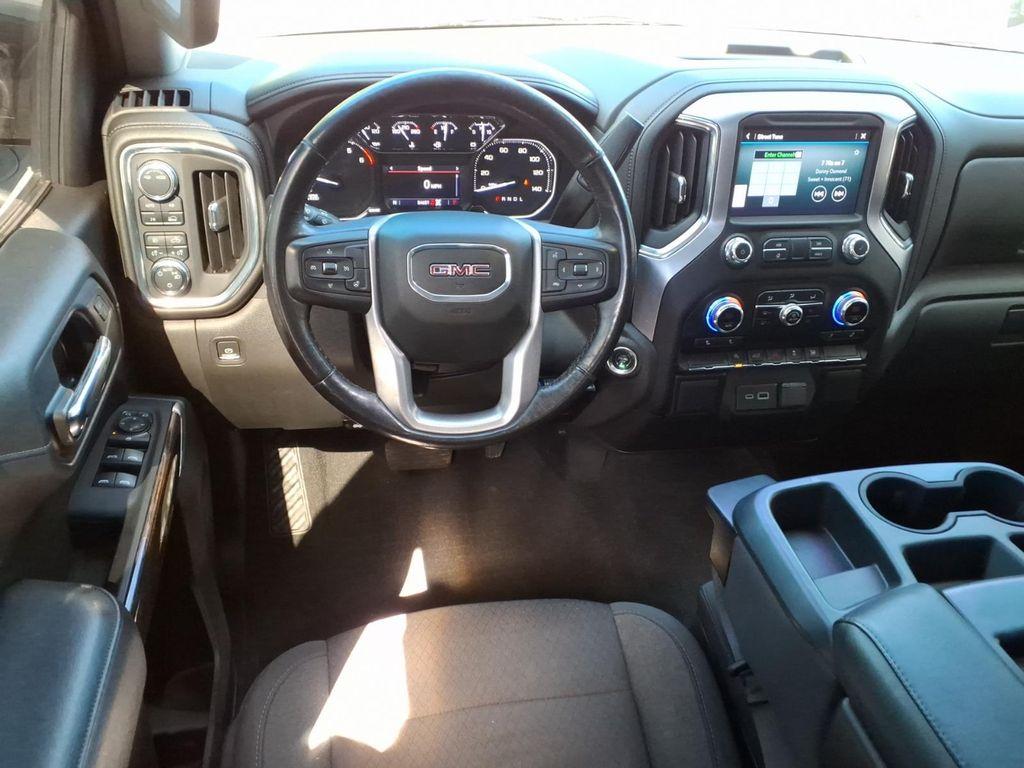 used 2022 GMC Sierra 1500 car, priced at $32,776