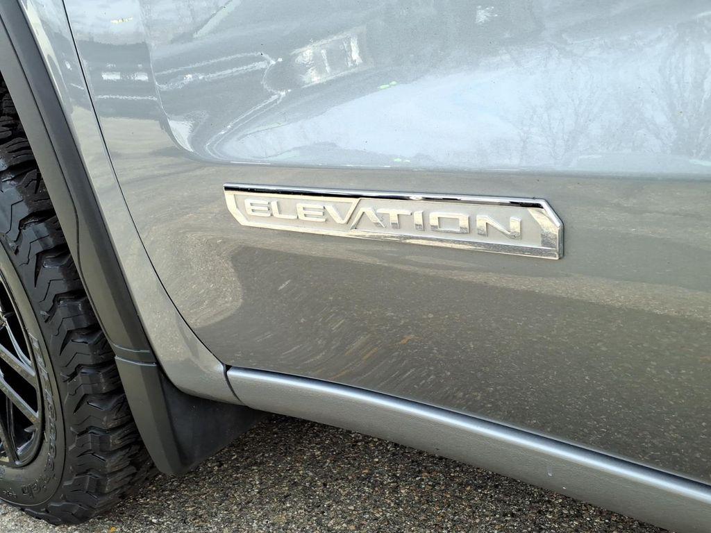 used 2025 GMC Sierra 1500 car, priced at $44,416