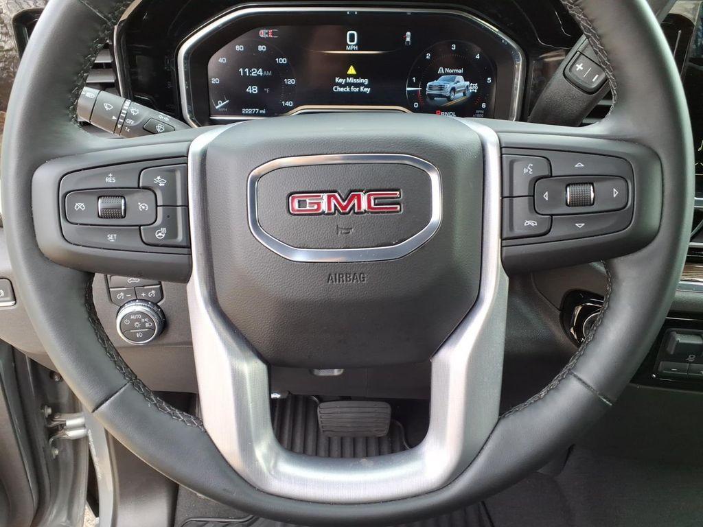 used 2025 GMC Sierra 1500 car, priced at $44,416