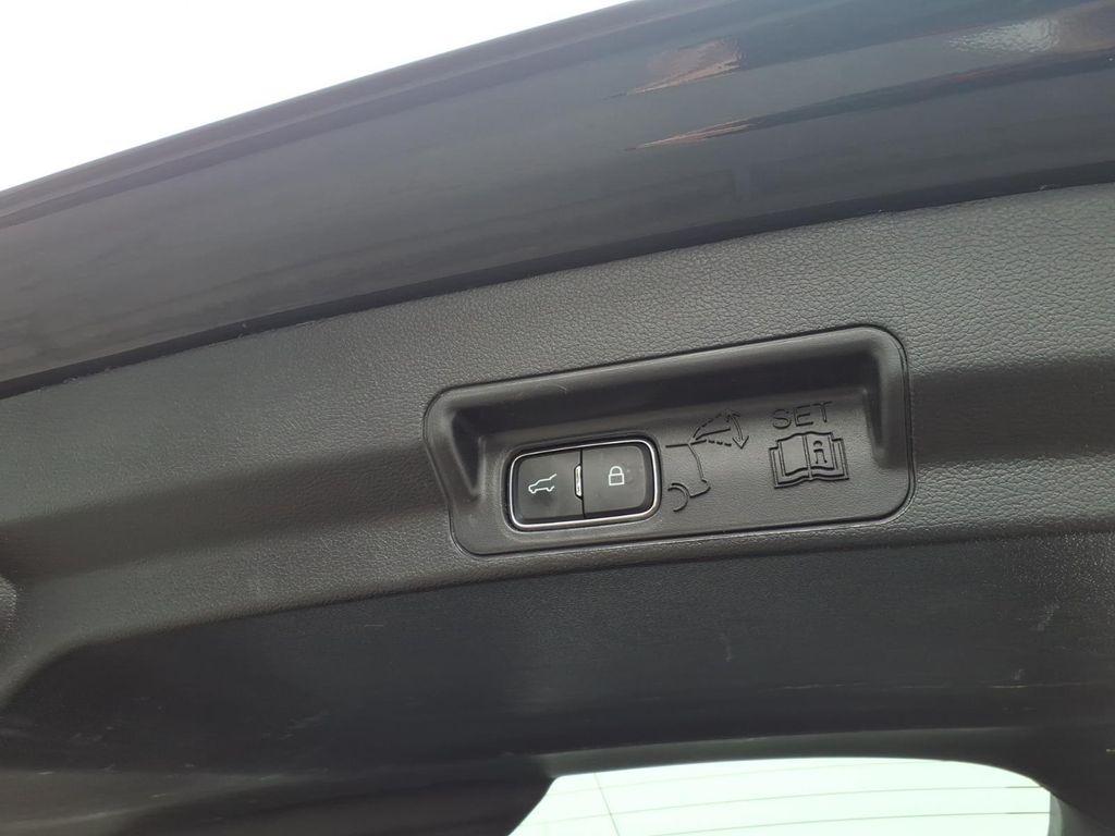 used 2021 Ford Explorer car, priced at $29,932