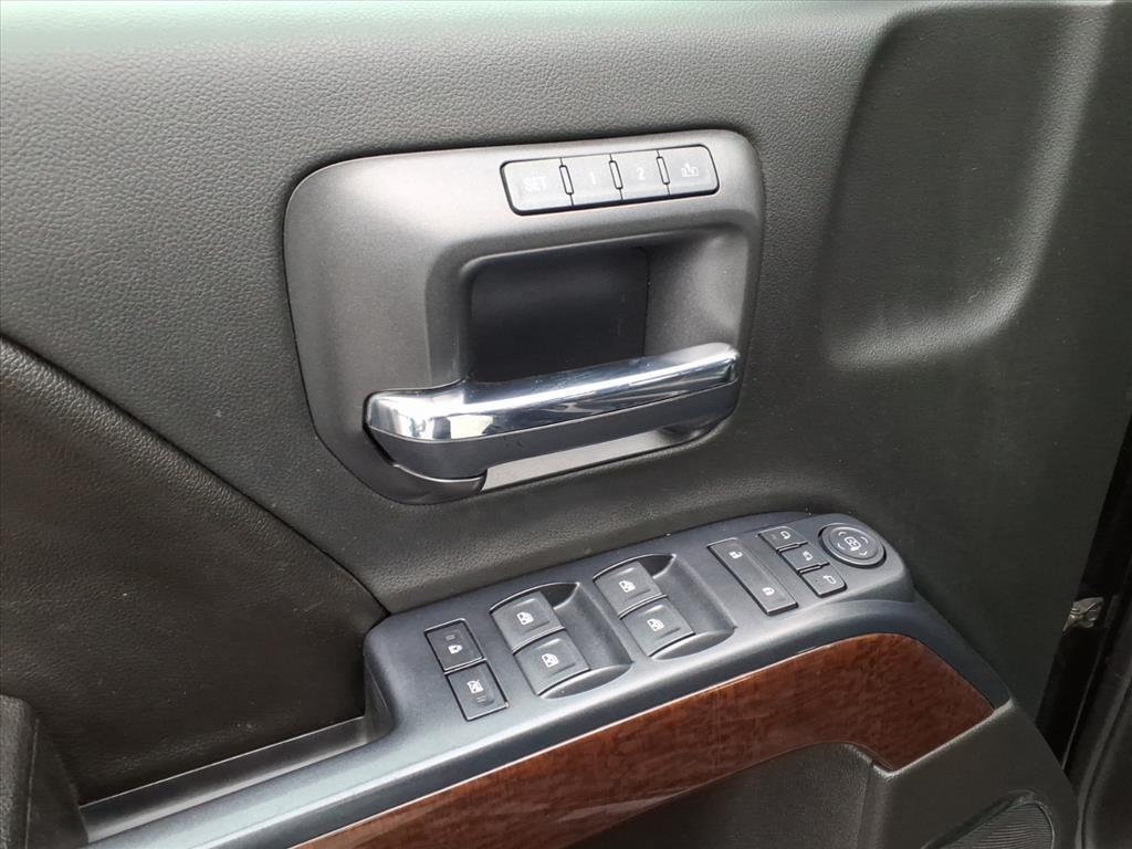 used 2017 GMC Sierra 1500 car, priced at $22,698