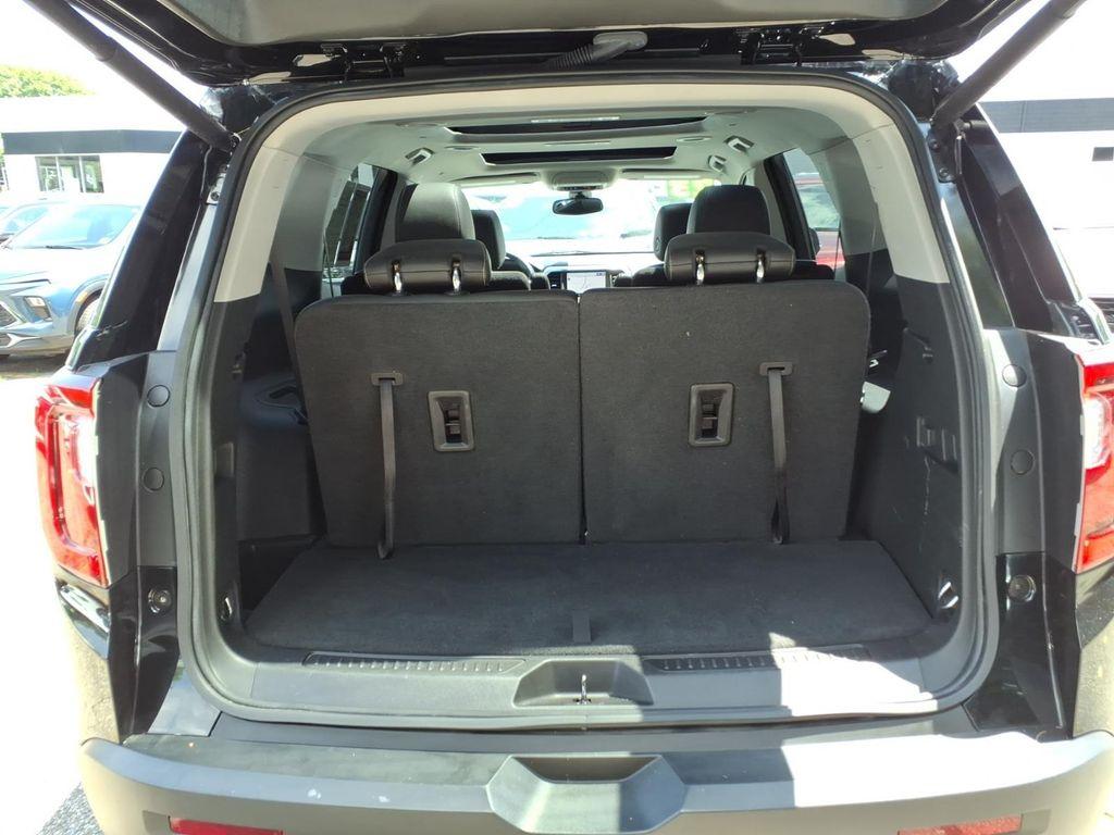 used 2023 GMC Acadia car, priced at $29,419