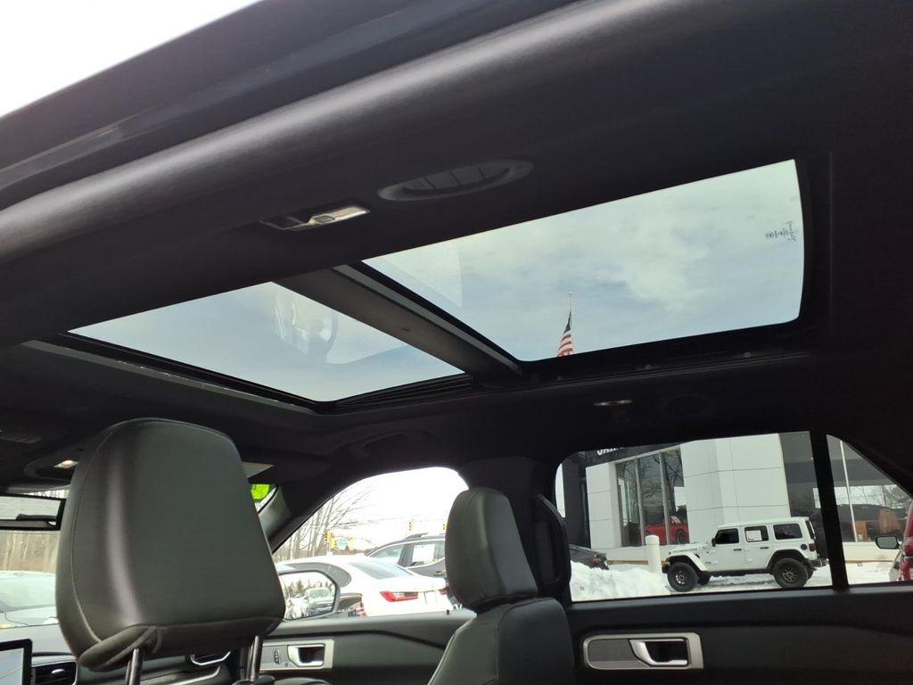 used 2022 Ford Explorer car, priced at $31,985