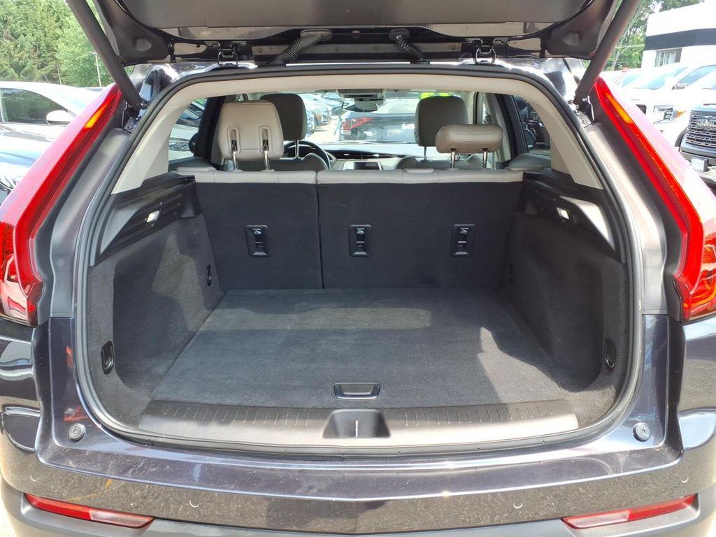 used 2023 Cadillac XT4 car, priced at $24,650