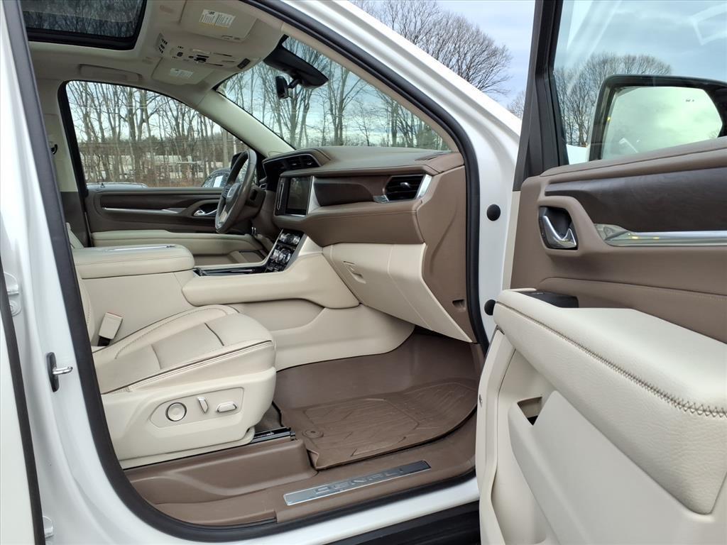 used 2021 GMC Yukon car, priced at $42,295