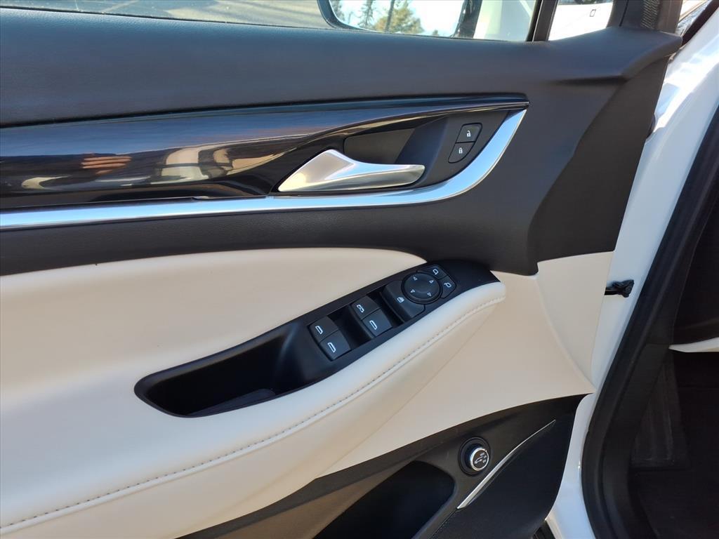 used 2024 Buick Enclave car, priced at $33,818