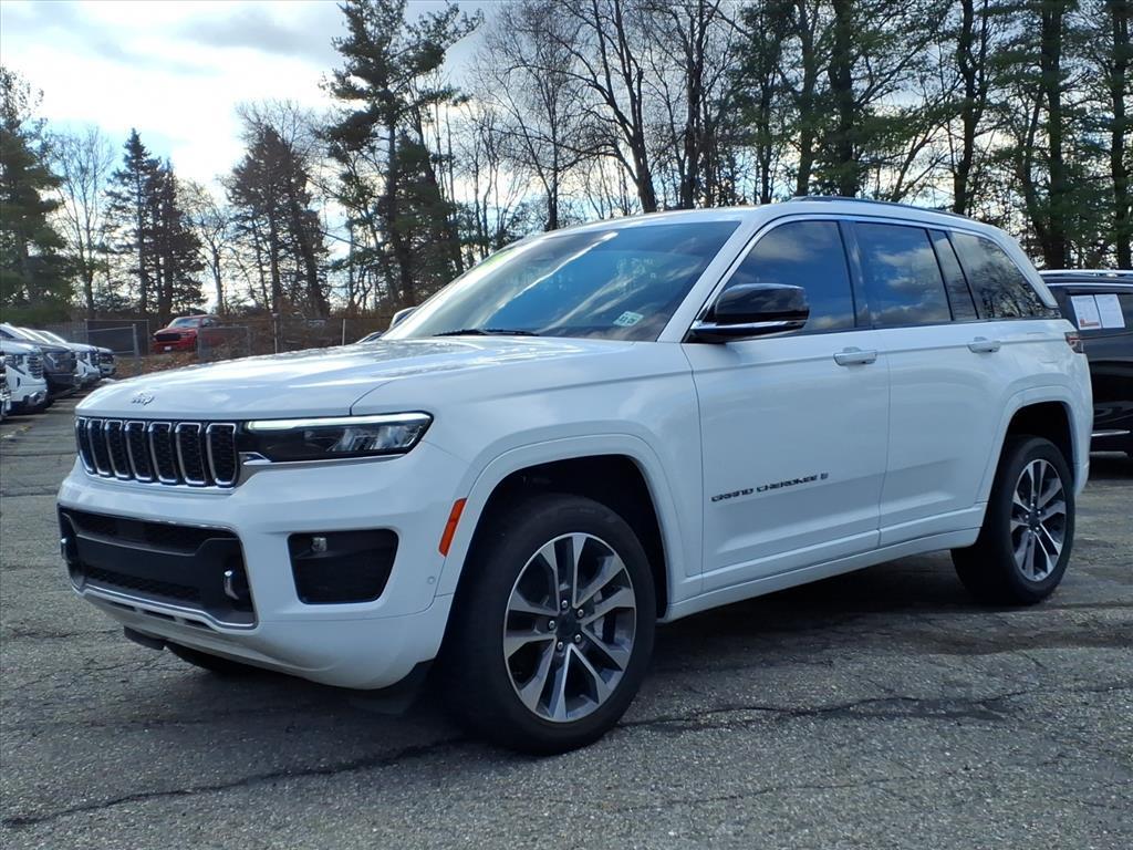 used 2023 Jeep Grand Cherokee car, priced at $29,940