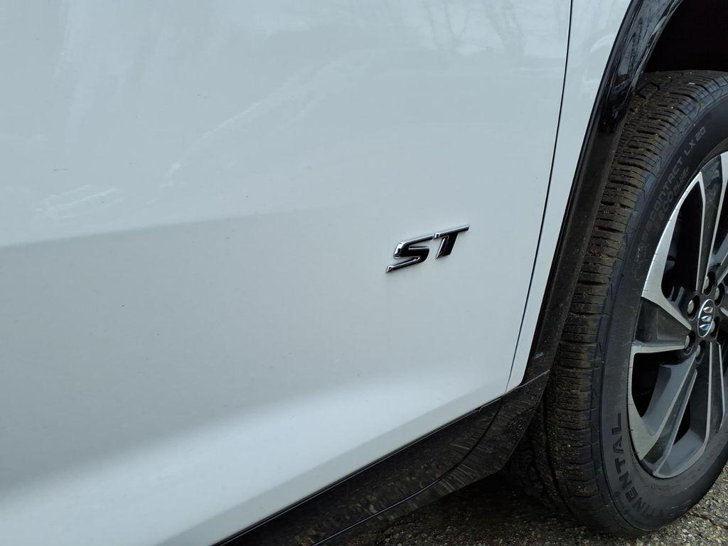 new 2026 Buick Enclave car, priced at $56,110