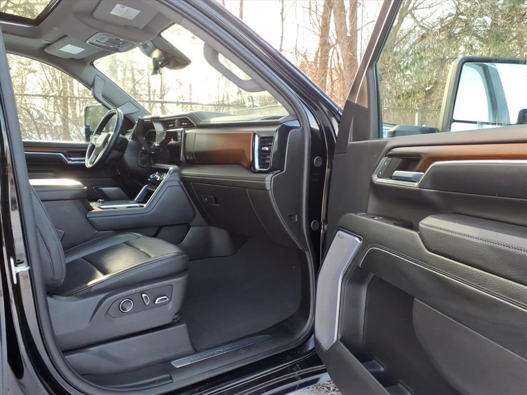 used 2024 GMC Sierra 2500 car, priced at $64,718