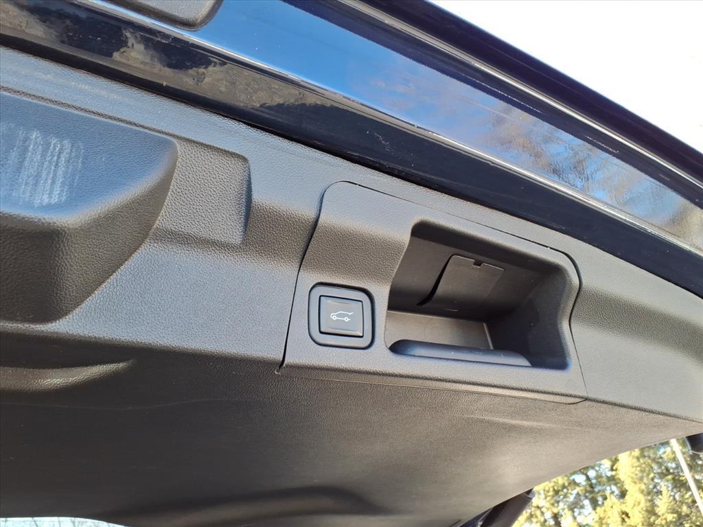 used 2021 GMC Acadia car, priced at $24,985