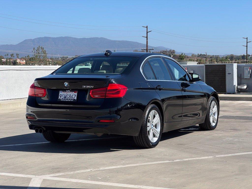 BMW 3 Series view 31