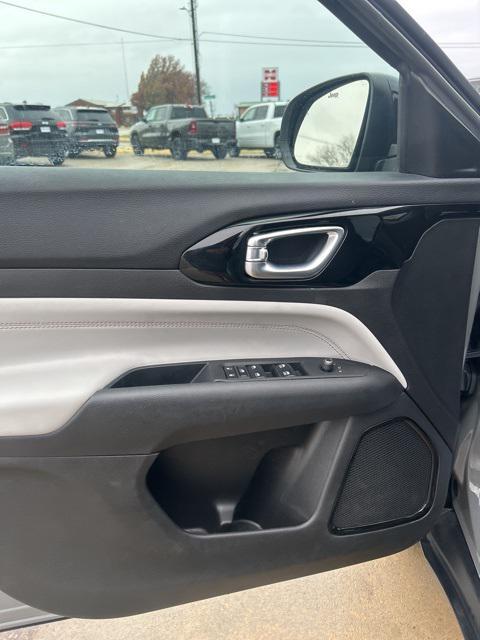 used 2022 Jeep Compass car, priced at $21,500