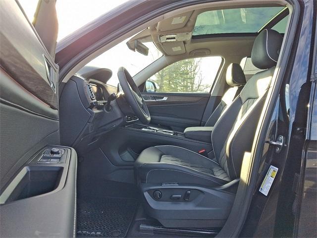 new 2026 Volkswagen Atlas car, priced at $57,479