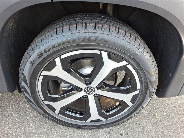 new 2026 Volkswagen Tiguan car, priced at $36,372