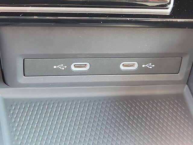 new 2024 Volkswagen Atlas Cross Sport car, priced at $52,248