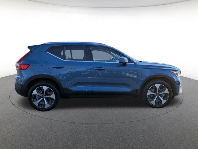 used 2025 Volvo XC40 car, priced at $34,998