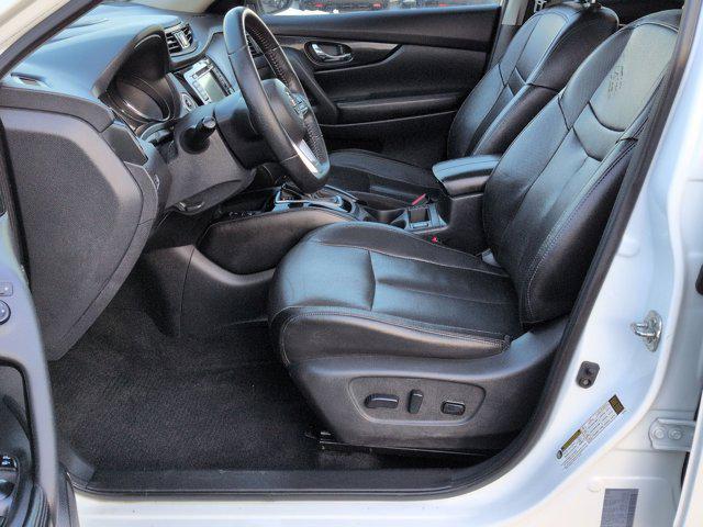 used 2020 Nissan Rogue car, priced at $16,999