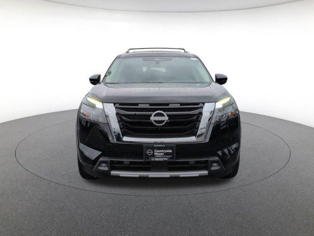 new 2025 Nissan Pathfinder car, priced at $44,542