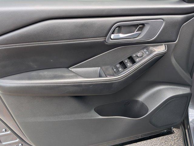 used 2025 Nissan Rogue car, priced at $26,098