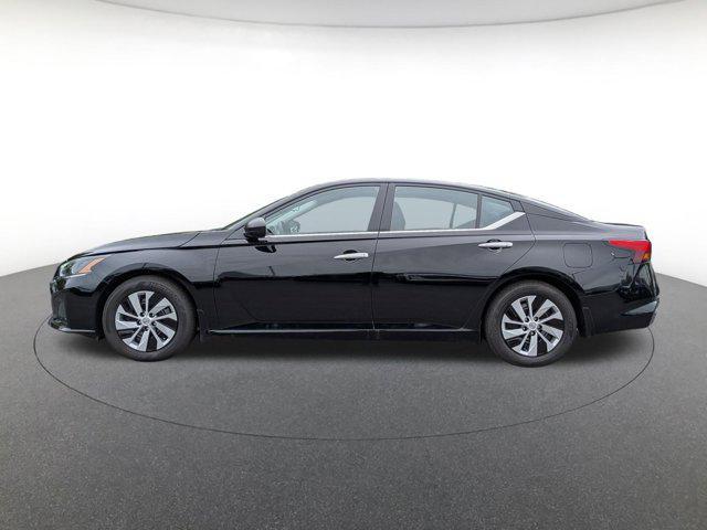 new 2025 Nissan Altima car, priced at $22,901