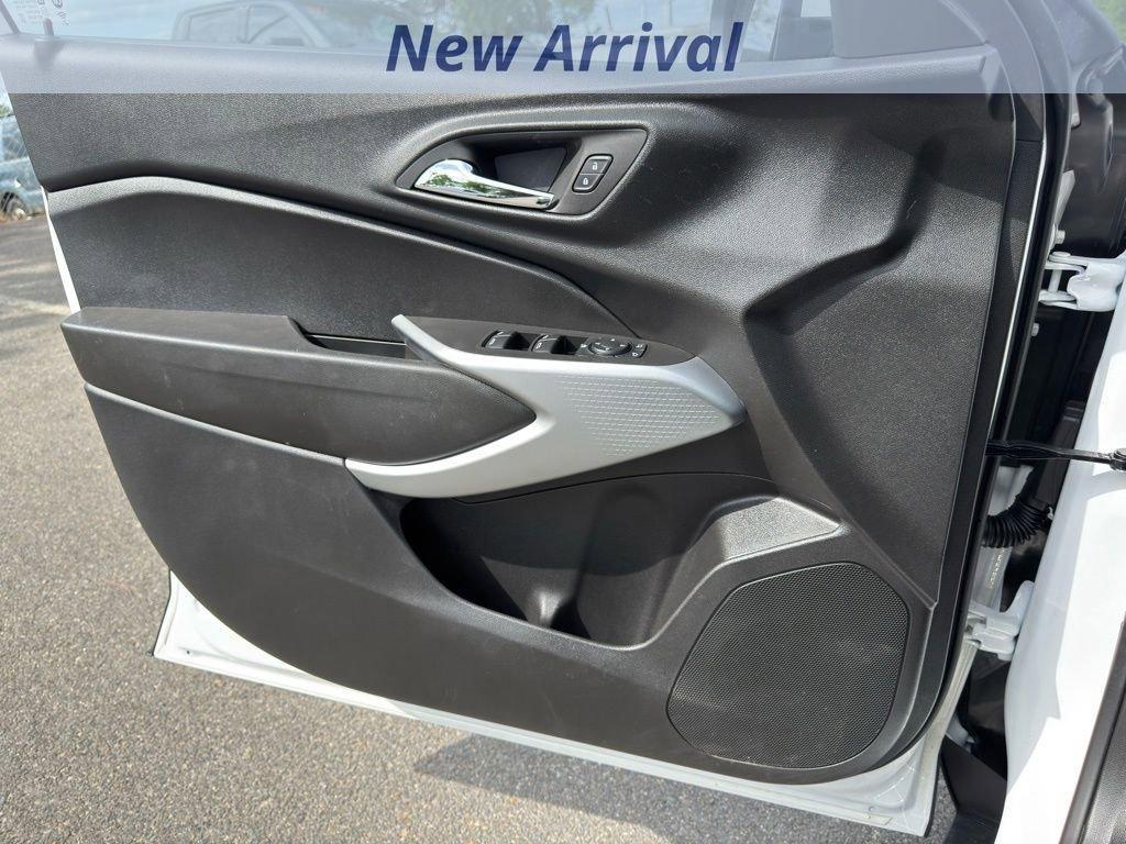 used 2024 Chevrolet Trax car, priced at $21,294