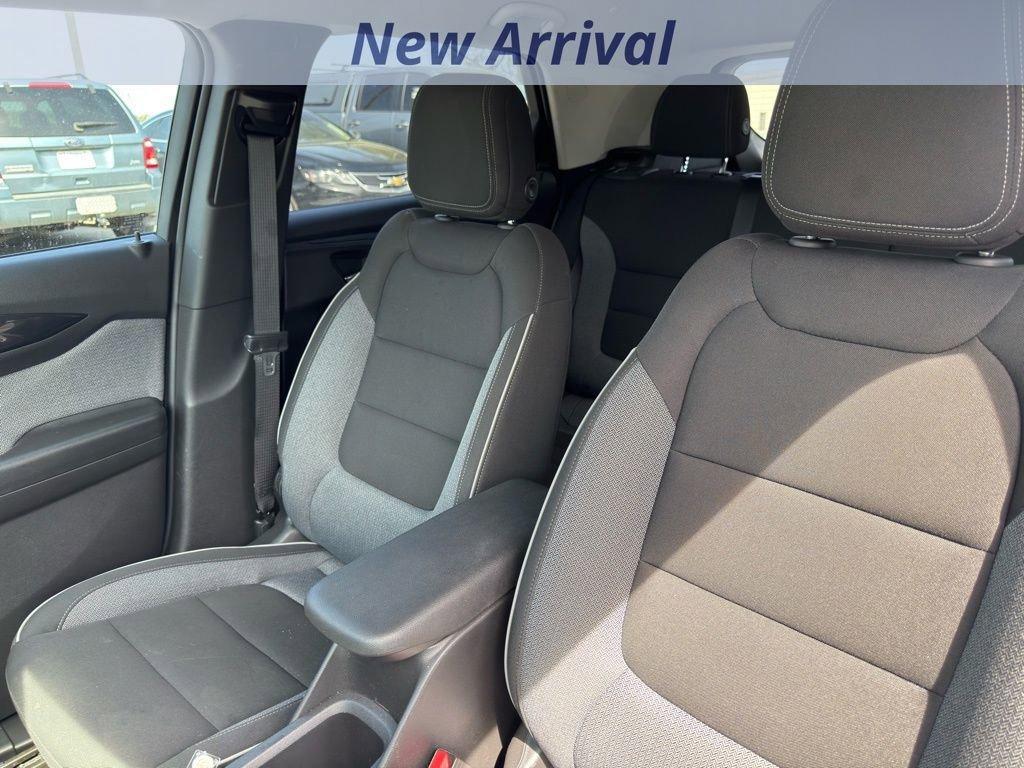 used 2025 Chevrolet TrailBlazer car, priced at $22,294