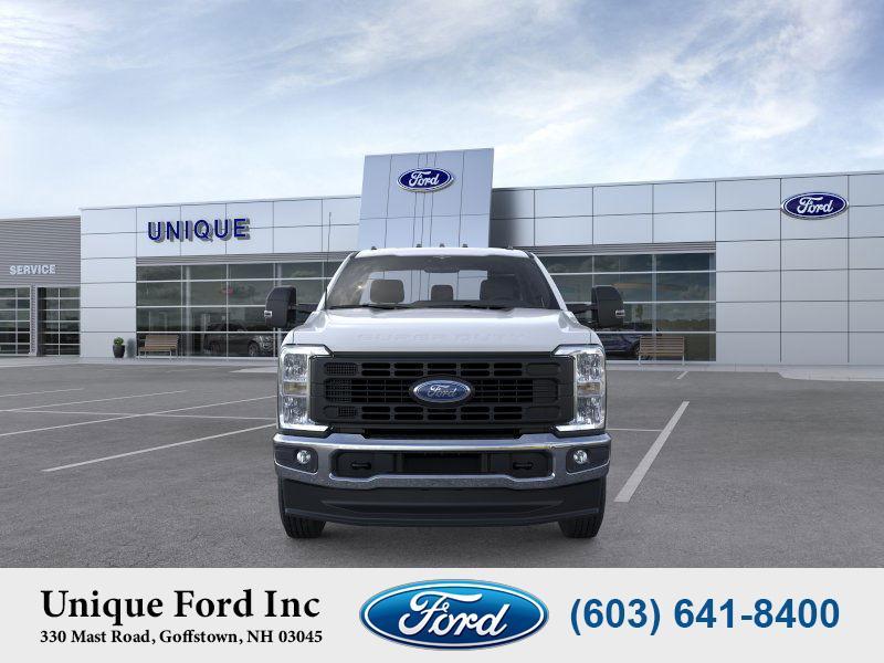 new 2025 Ford F-250 car, priced at $45,795