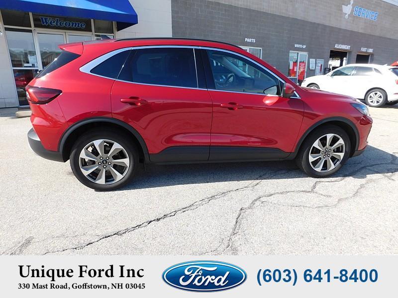 used 2023 Ford Escape car, priced at $29,977