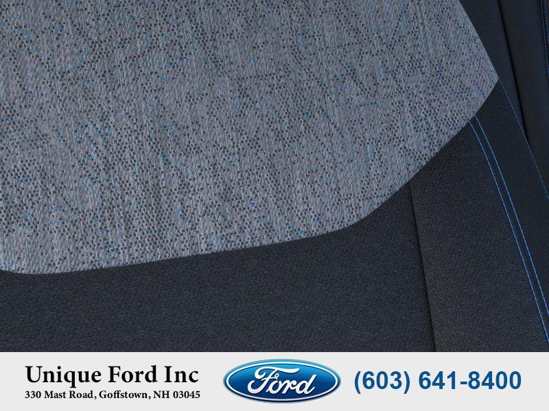 new 2025 Ford Maverick car, priced at $35,340