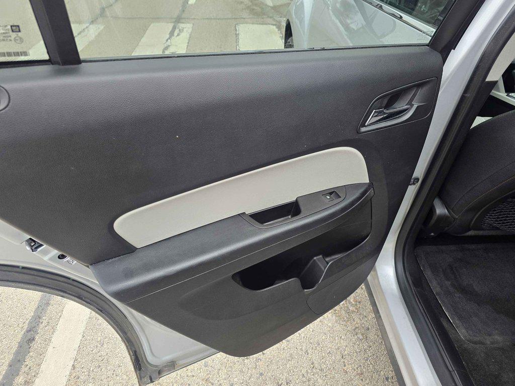 used 2016 Chevrolet Equinox car, priced at $9,800