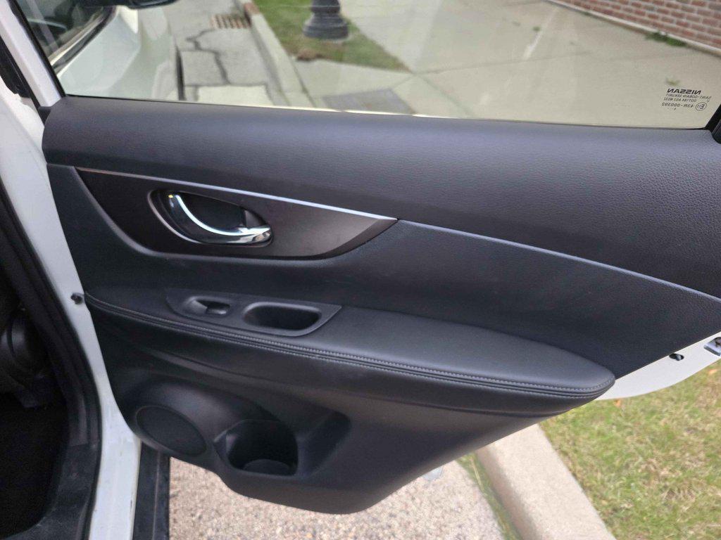 used 2016 Nissan Rogue car, priced at $7,900