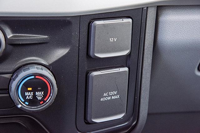 new 2025 Ford F-250 car, priced at $58,522