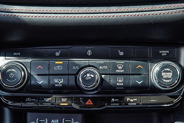 used 2024 Dodge Durango car, priced at $33,997