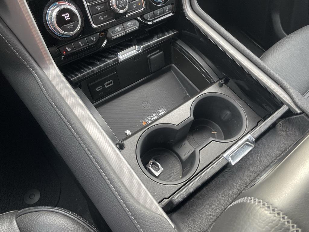 used 2023 GMC Yukon XL car, priced at $57,265