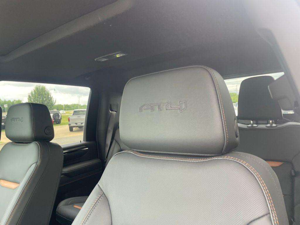 new 2026 GMC Sierra 2500 car, priced at $79,129