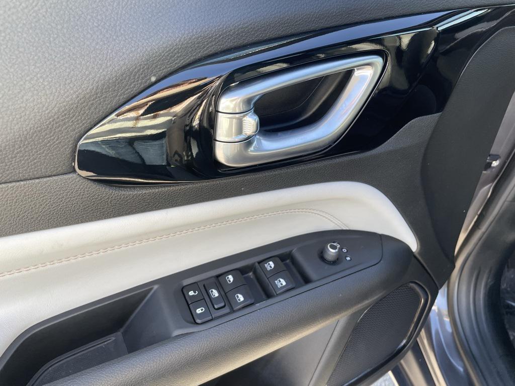 used 2024 Jeep Compass car, priced at $27,861