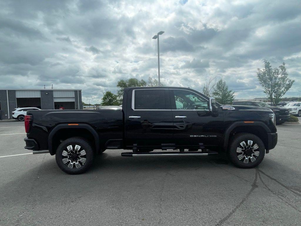 new 2026 GMC Sierra 2500 car, priced at $77,129