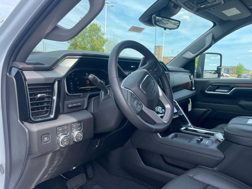 new 2026 GMC Sierra 2500 car, priced at $80,129