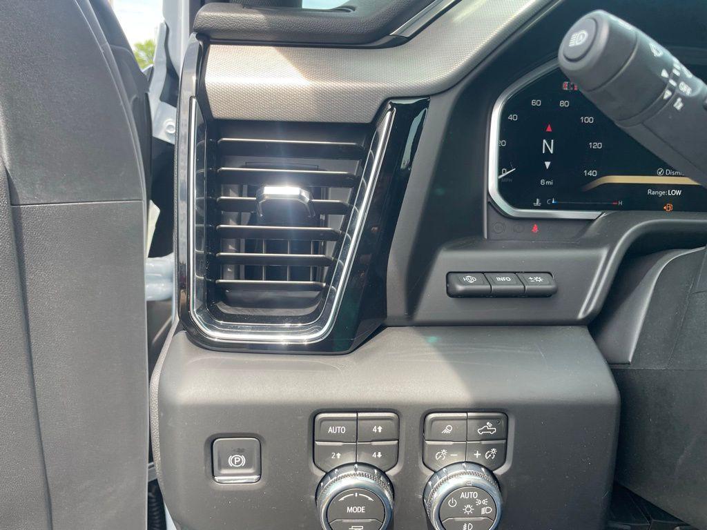 new 2026 GMC Sierra 2500 car, priced at $80,129