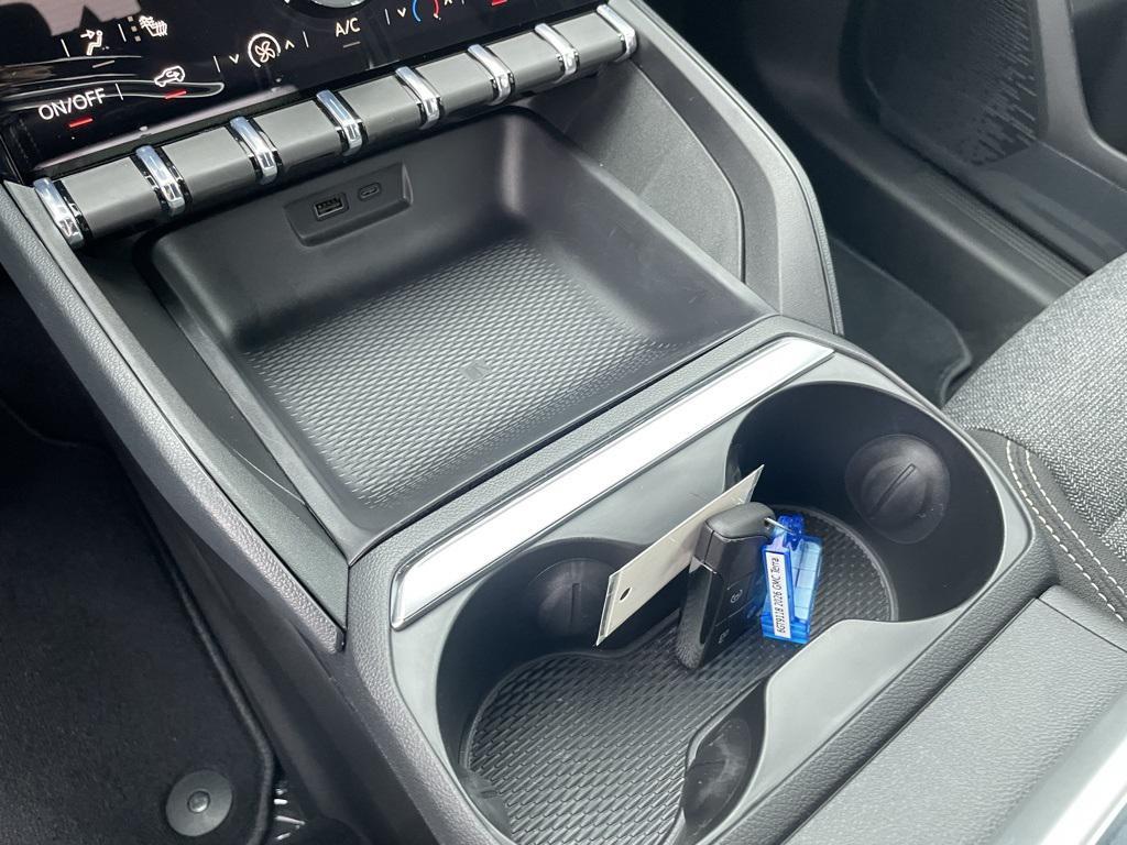 new 2026 GMC Terrain car, priced at $30,002