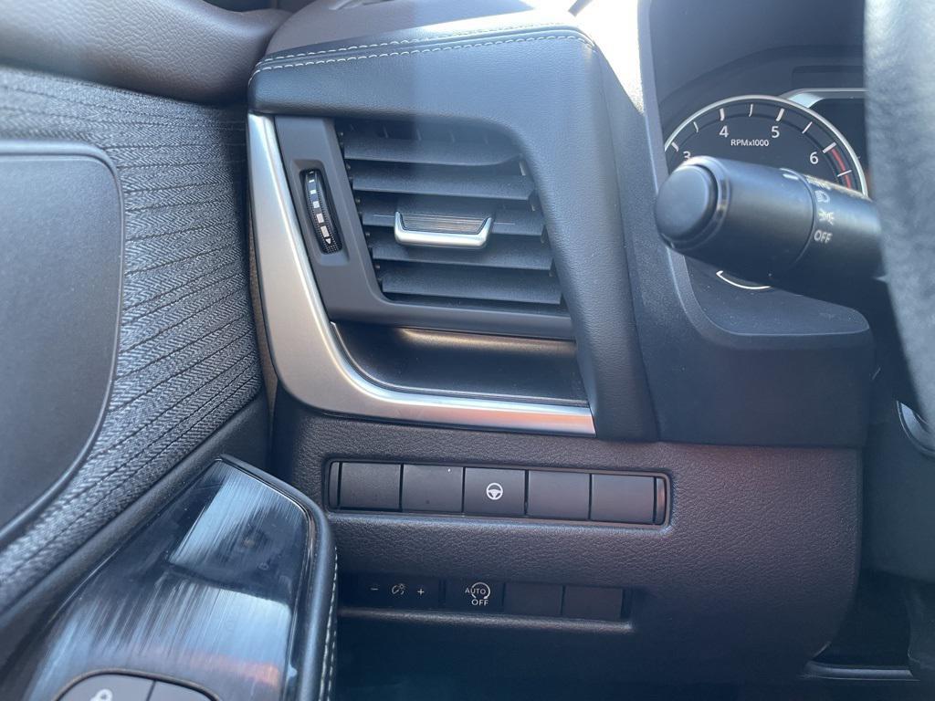 used 2023 Nissan Rogue car, priced at $21,534