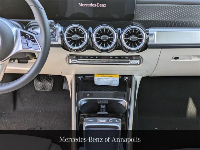 used 2025 Mercedes-Benz GLB 250 car, priced at $42,000