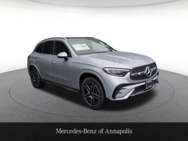 new 2026 Mercedes-Benz GLC 300 car, priced at $60,595