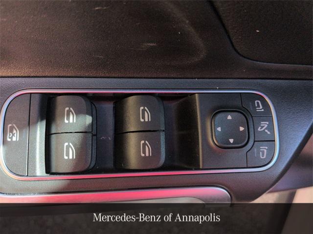 used 2023 Mercedes-Benz GLB 250 car, priced at $33,750