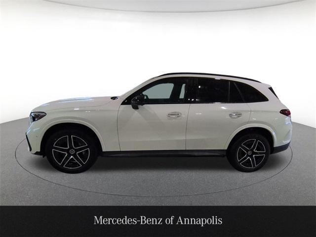 new 2026 Mercedes-Benz GLC 300 car, priced at $60,250