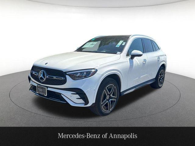new 2026 Mercedes-Benz GLC 300 car, priced at $62,500