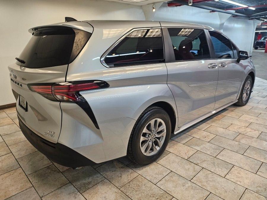 used 2021 Toyota Sienna car, priced at $37,477