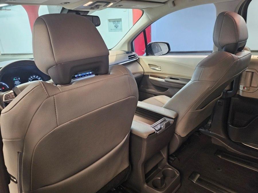 used 2021 Toyota Sienna car, priced at $37,477