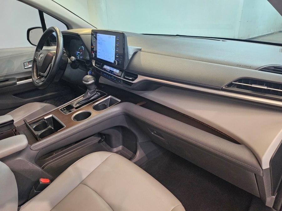 used 2021 Toyota Sienna car, priced at $37,477