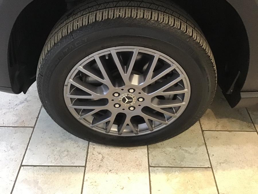 used 2022 Mercedes-Benz GLE 450 car, priced at $45,477